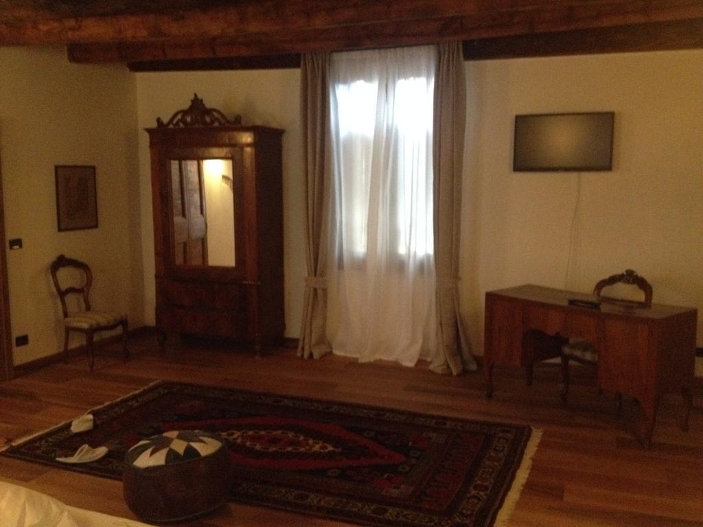 Relais Villa Gozzi B&B Arcugnano Værelse billede